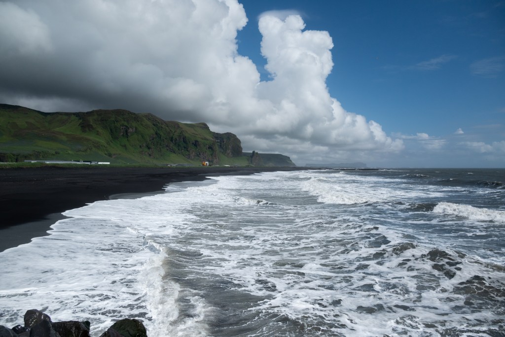 The black sand beach in Vik, Iceland